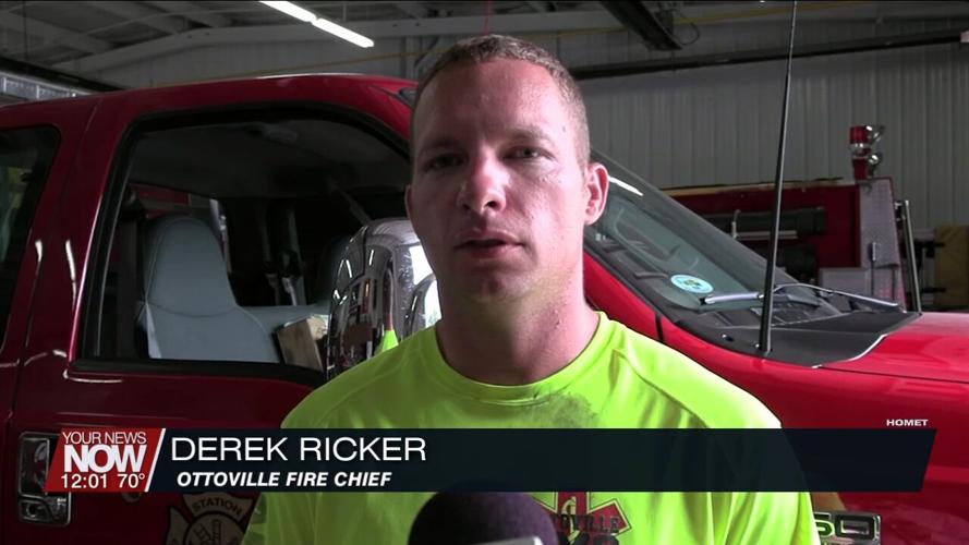 Loose cattle corralled after a barn fire in Putnam County
