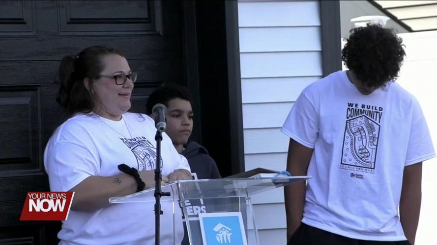 Habitat for Humanity of Findlay/Hancock County dedicate two new homes