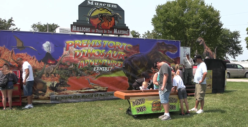 Kids get to check out fossils and learn about some dinosaurs in Allen County