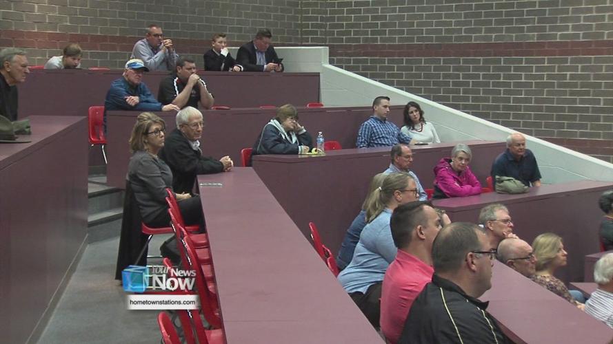 Wapakoneta mayoral candidates speak at forum