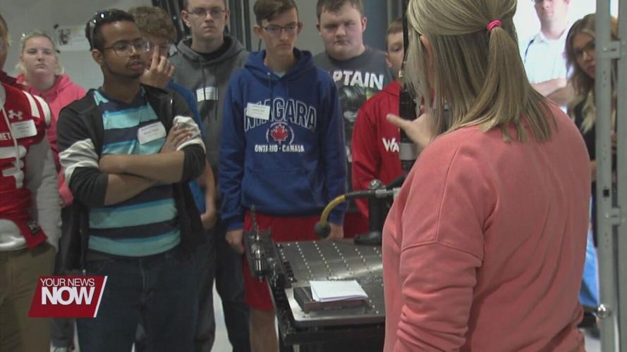 Wapakoneta students gets hands-on experience at Flex Machine Tools