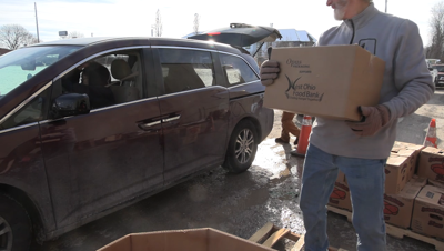 West Ohio Food Bank serves 1,100 families in expanded holiday distribution