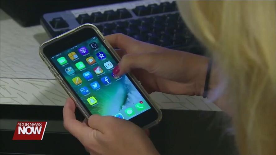 Ohio lawmakers seek to restrict student cell phone use in schools