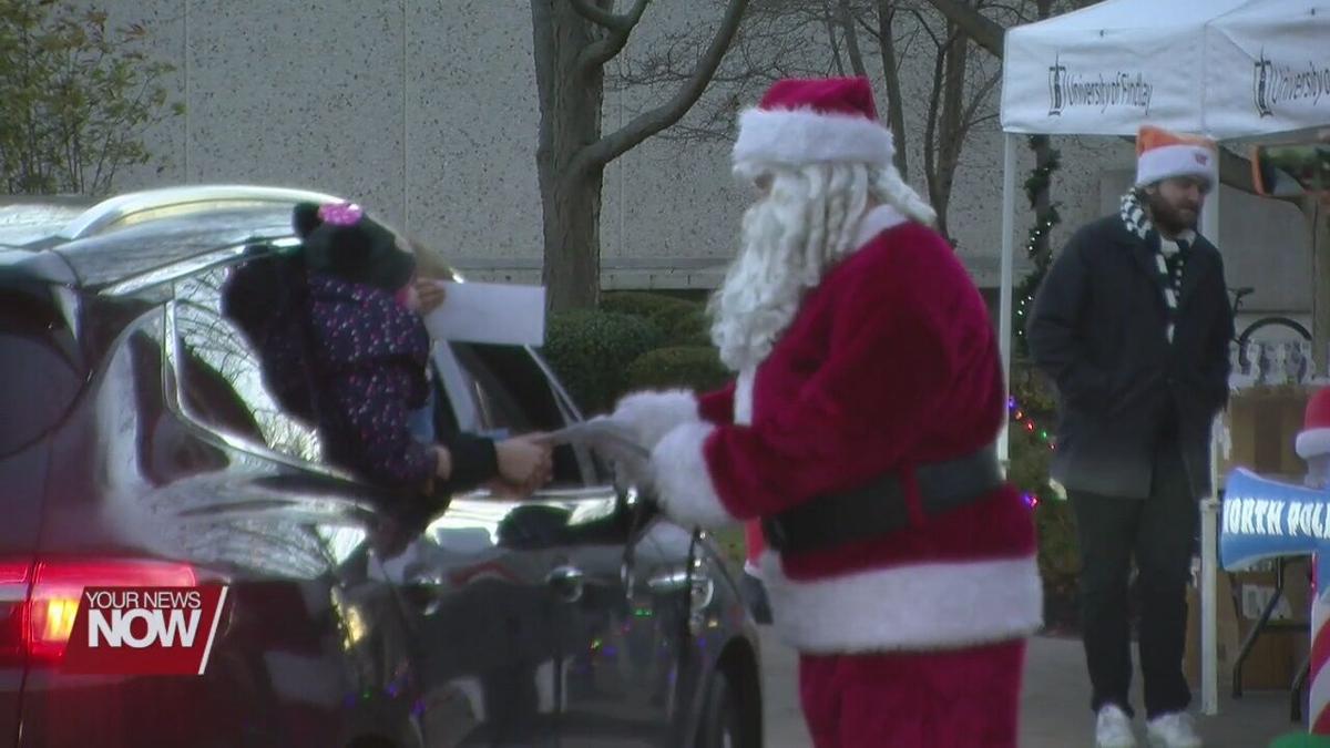 U of Findlay host 2nd Letters to Santa Drive-Thru event