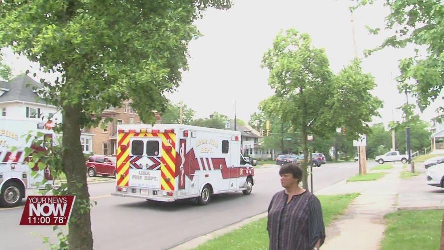 Man goes through windshield after Car versus Pedestrian accident in Lima