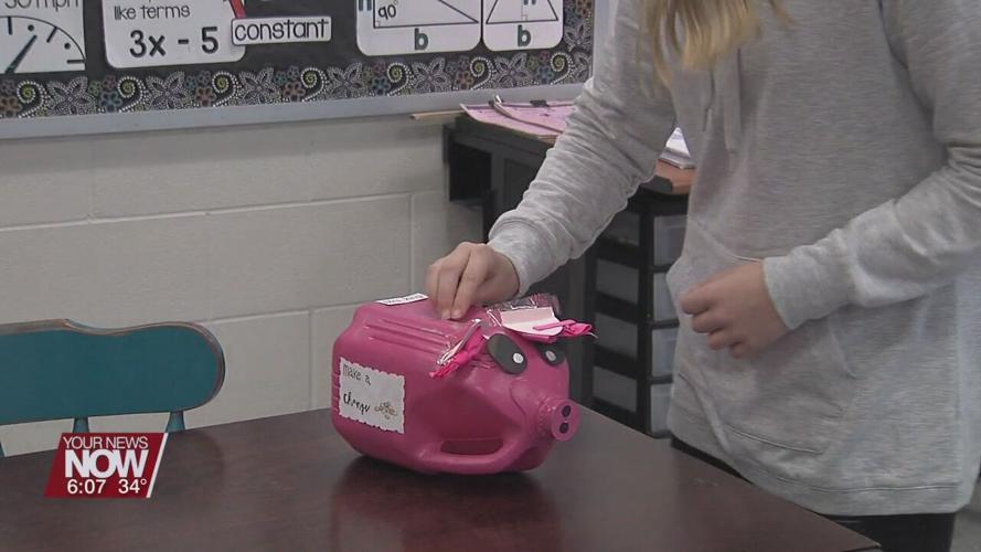 Allen East students "Making a Change" for people in need this season
