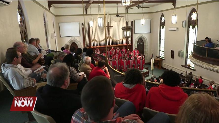 Lima Senior choir performs "Sacred Music for Sacred Spaces" at local church