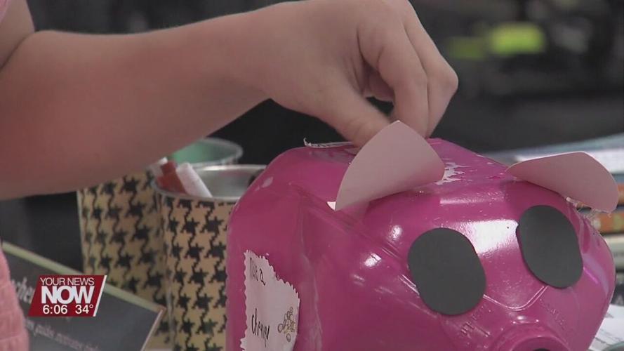 Allen East students "Making a Change" for people in need this season