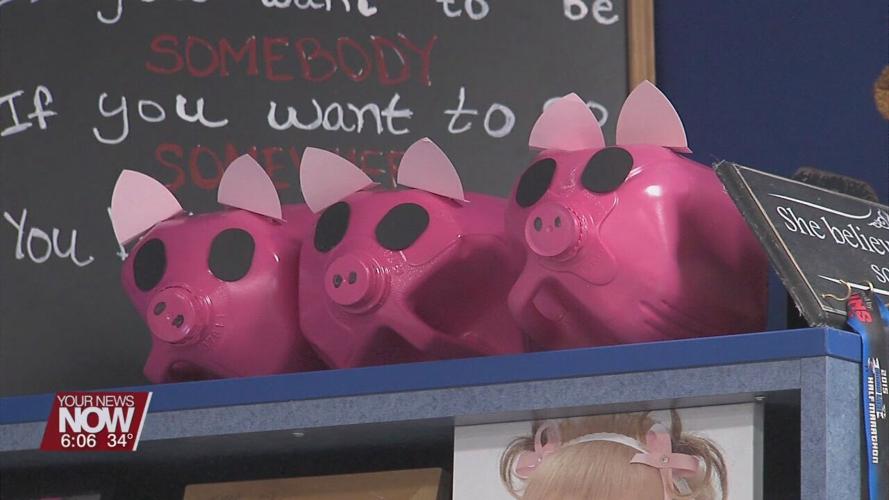 Allen East students "Making a Change" for people in need this season