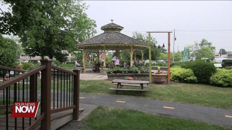 Garden enthusiasts congregate at The Children's Garden for the first of many Brown Bag Series