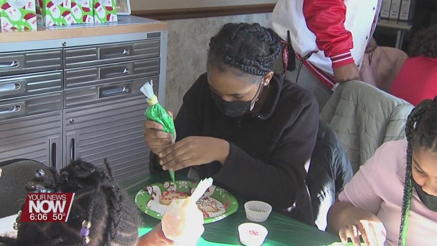 Sparty Friends program has students coming together to celebrate the holidays