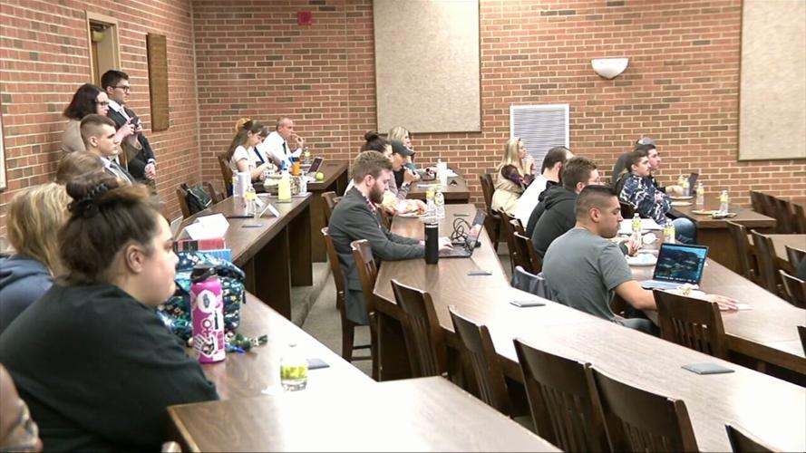 Justice Pat DeWine speaks about The Role of Justice to Ohio Northern University students