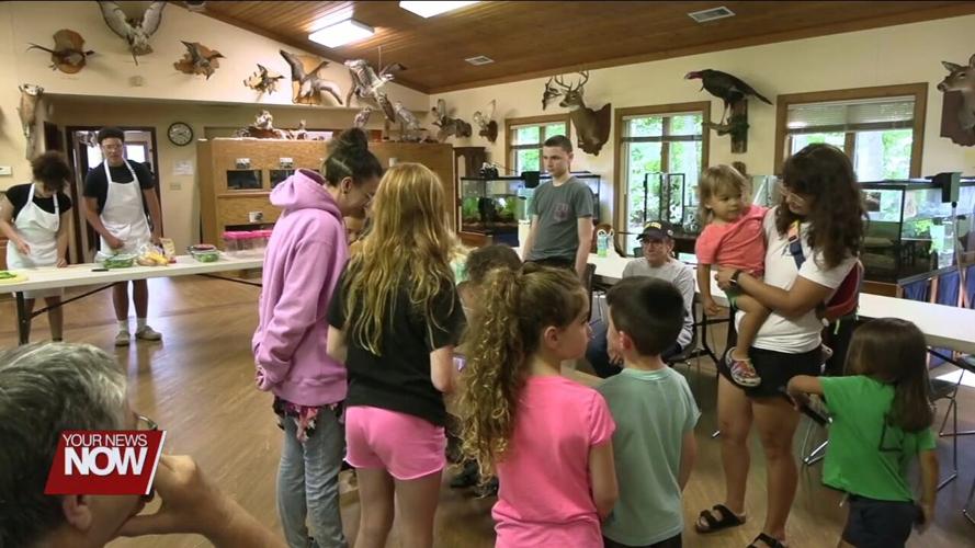 JAMPD Feeding Day gives kids hands-on lesson about diets of ambassador animals
