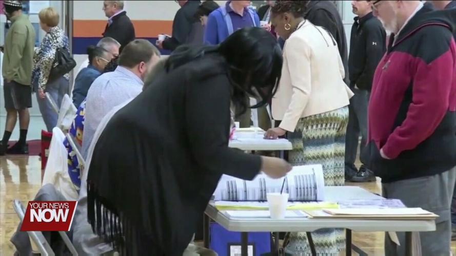 President of Ohio's Right to Life stops in Lima to advocate for State Issue 1