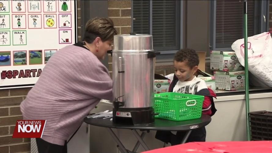 Heritage Elementary School holds annual "Santa's Night Out" Christmas event