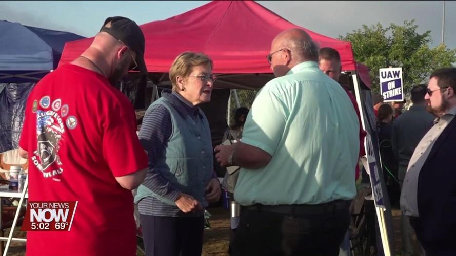 Congresswoman Kaptur and Senator Vance visit striking UAW workers in Toledo