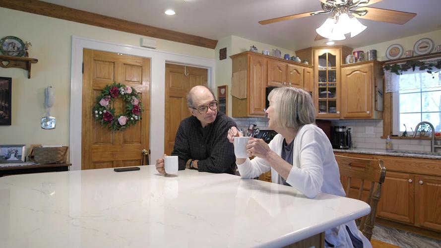 New technology helps music conductor ease Parkinson’s symptoms