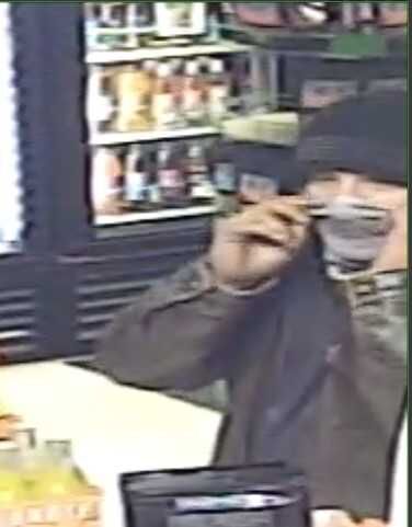 Findlay police search for robbery suspect