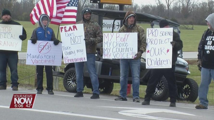 Continental workers protest federal vaccine mandates