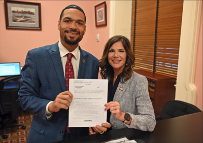 King, Williams introduce Indecent Exposure Act