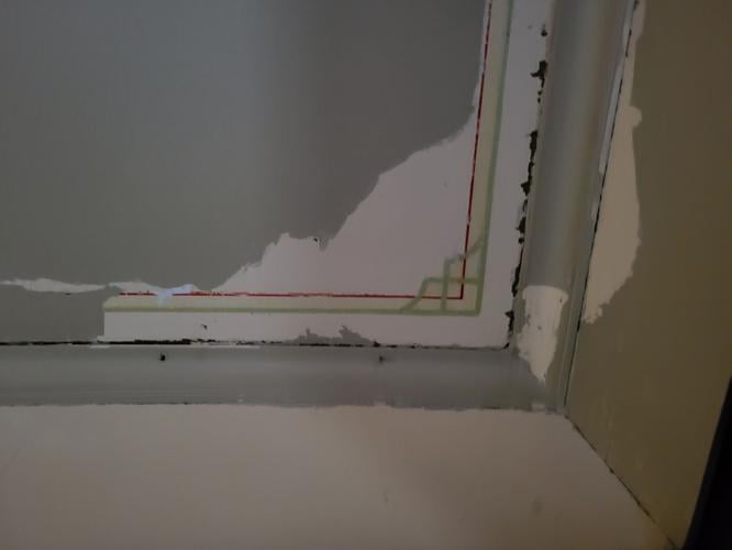 Lima's Lincoln Park Railroad Exhibit - NKP Car 5 - interior ceiling pinstriping, corner