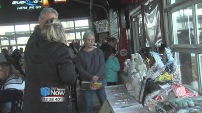 Deb's Dogs holds fundraiser at J's