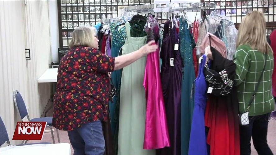 Lima Kiwanis Club's Diva's Den lets girls pick out free prom dresses