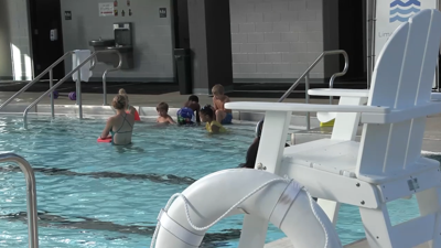 Summer swimming lessons available for children at Lima Aquatic Park