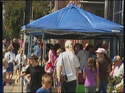 Canal days-- good for business