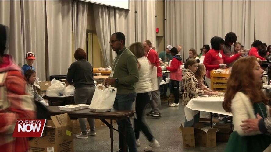 Hundreds of volunteers serve those in need at Lima Community Thanksgiving Dinner