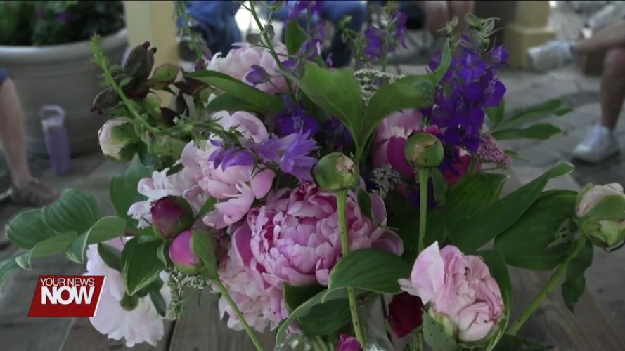 Brown Bag Lunch Series begins new season with discussion on peonies
