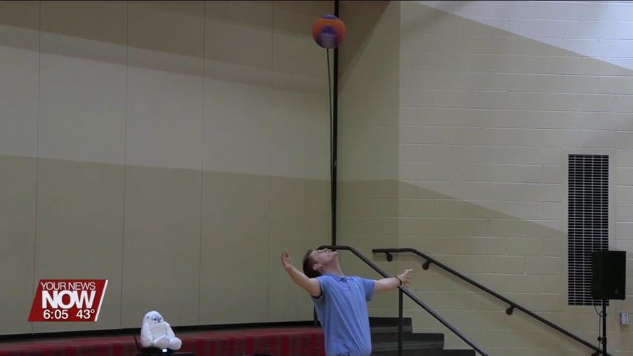 Jim "Basketball" Jones visits Perry Elementary for some sportsthemed activities supporting