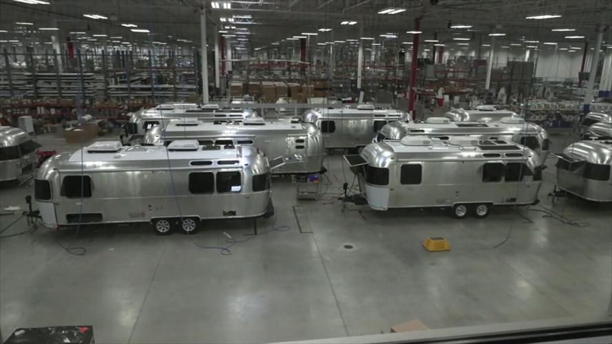 Senator Rob Portman visits Airstream manufacturing plant in Jackson Center
