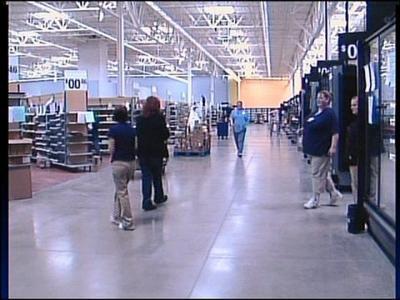 New Walmart prepares to open in Lima