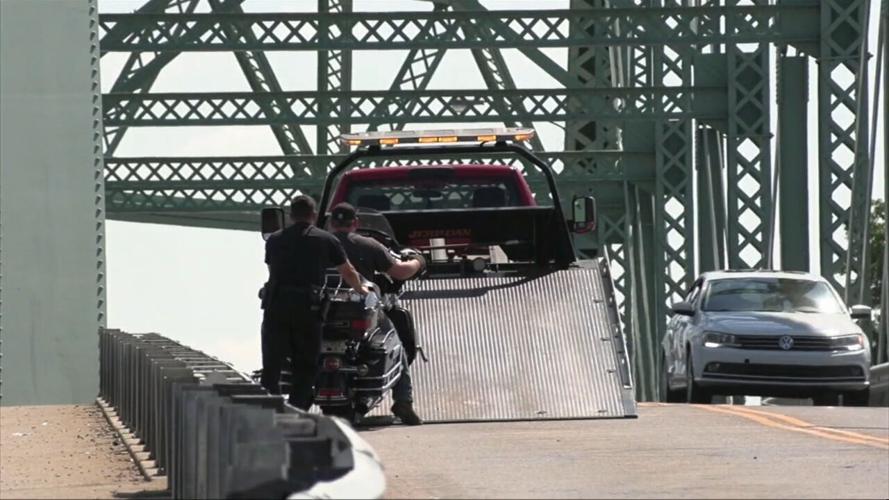 Two Separate Metcalf Street Crashes on Tuesday