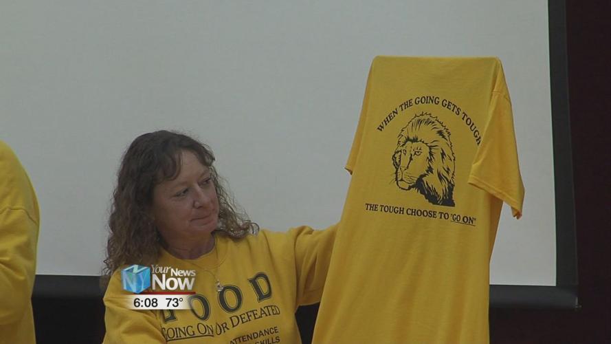 Ohio man dedicates himself into motivating students after losing his sight 2.jpg