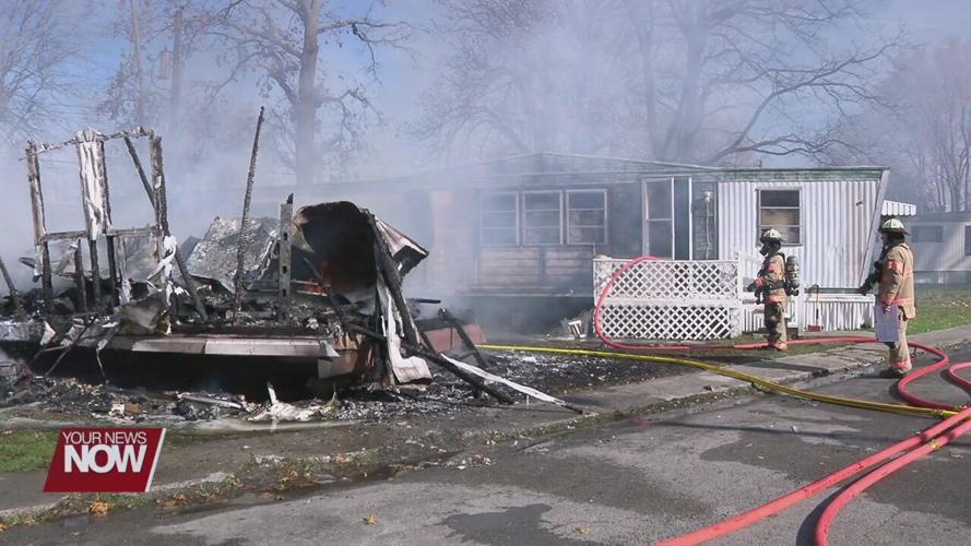 Fire in trailer park destroys two homes