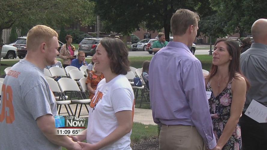 Oiler Alumni renew marriage vows over homecoming weekend