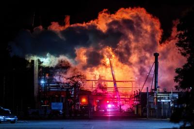 Chevron Oil Refinery Fire in LA