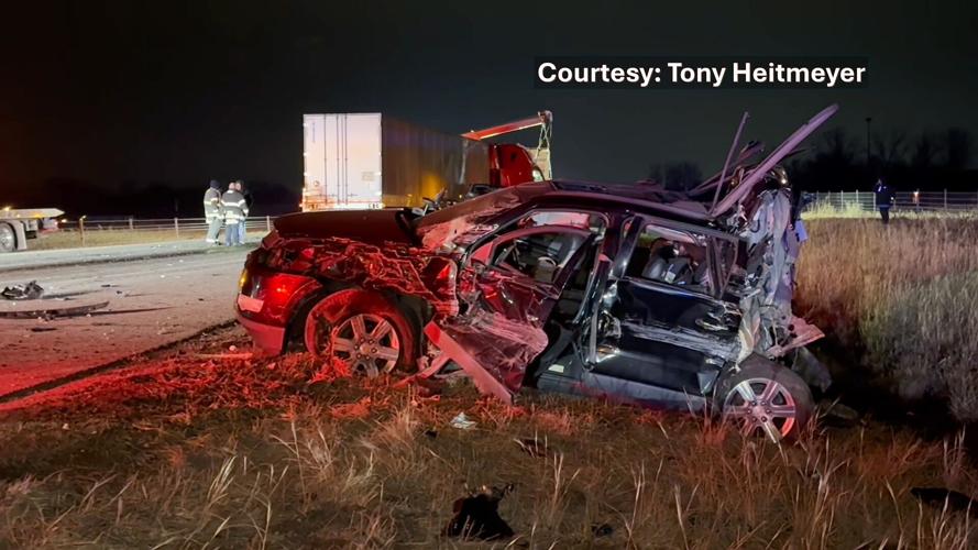 UPDATE: Two dead in multi-vehicle crash on I-75 near Cridersville