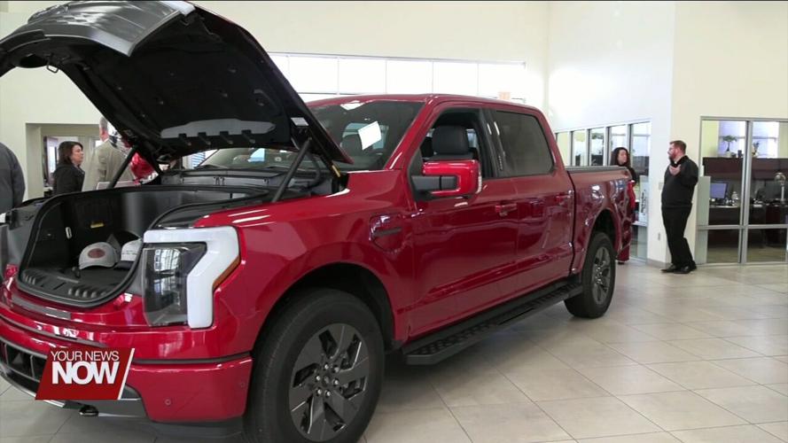 Reineke Ford of Lima holds electric vehicle information event