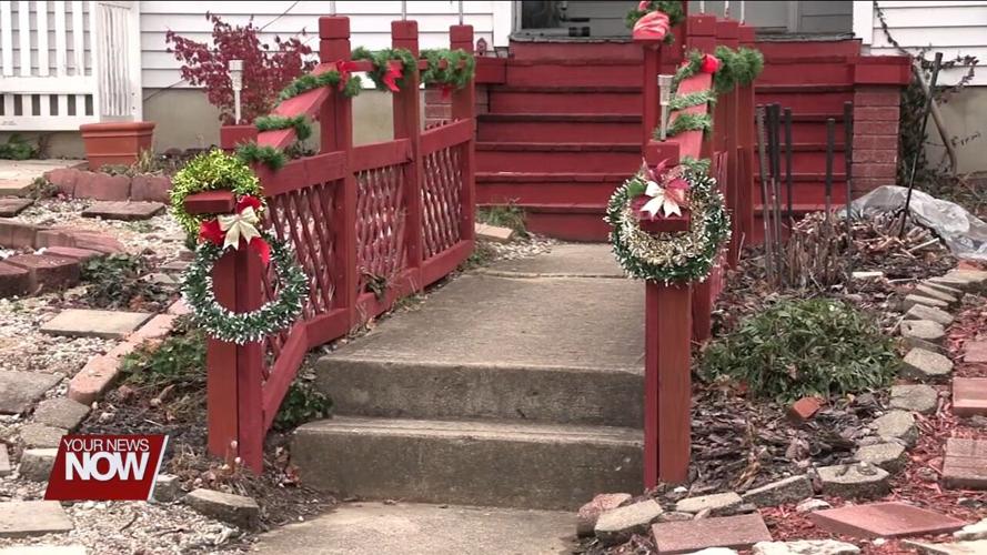 Central Lima Neighborhood Association holding holiday decorating contest