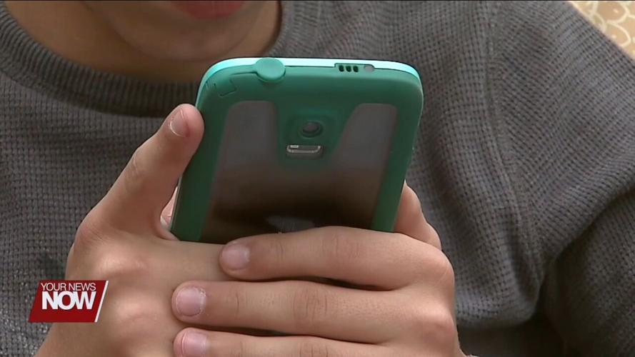 Balancing Screen Time with Schoolwork