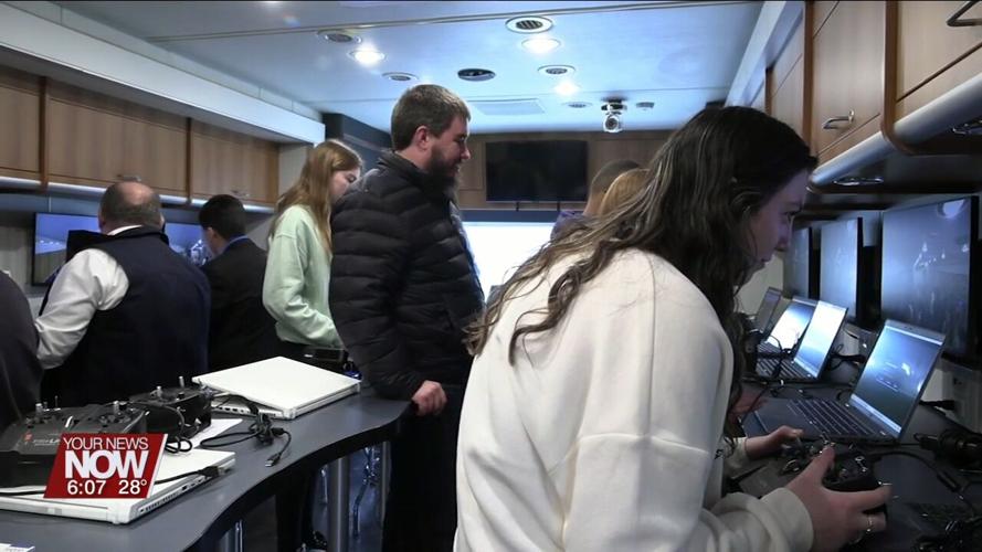 Elida FFA students check out 3D tech and drone technology thanks to "Rhodes in Motion" lab