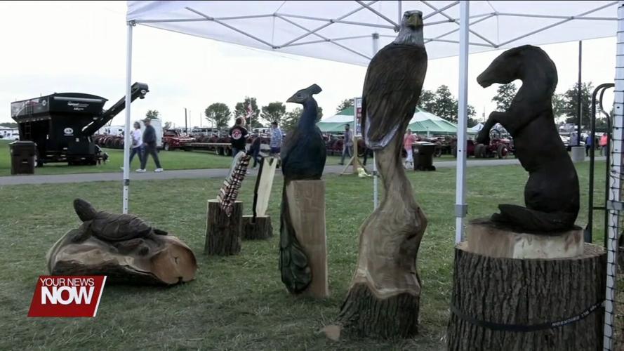 Bear Hollow Wood Carvers revving up crowds with beautiful chainsaw sculpted art