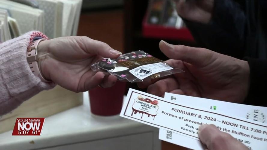 2024 Chocolate Walk treats shoppers with sweets in downtown Bluffton