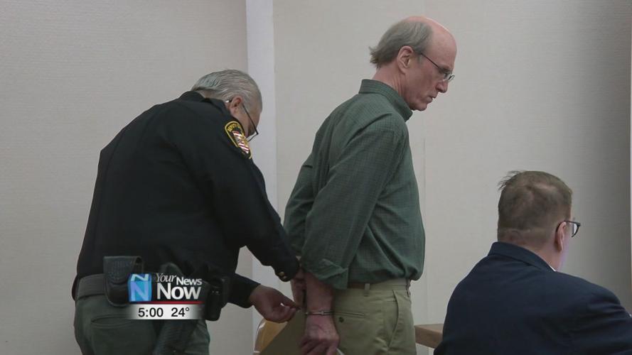 Robinson Trial Day 2: Law enforcement say they encountered Robinson drunk after crash