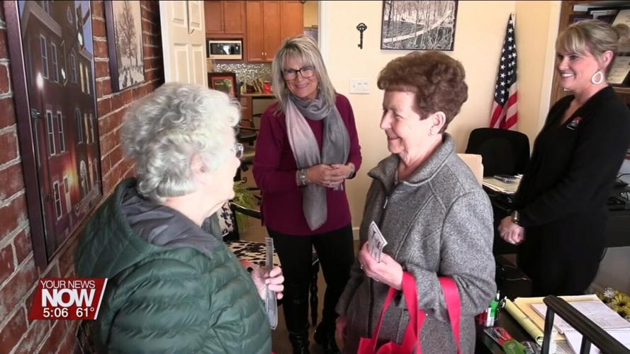 2024 Chocolate Walk treats shoppers with sweets in downtown Bluffton