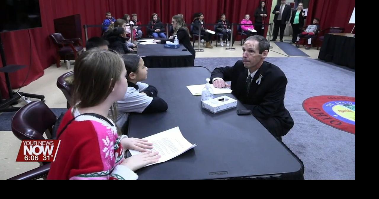 Elida 5th graders get to experience a mock case in Allen County