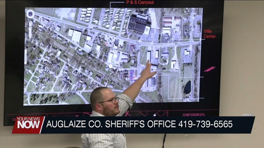 Sheriff of Auglaize County holds a meeting at the St. Marys library in hopes to help solve a cold case